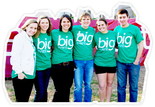 OU students participating in Big Event