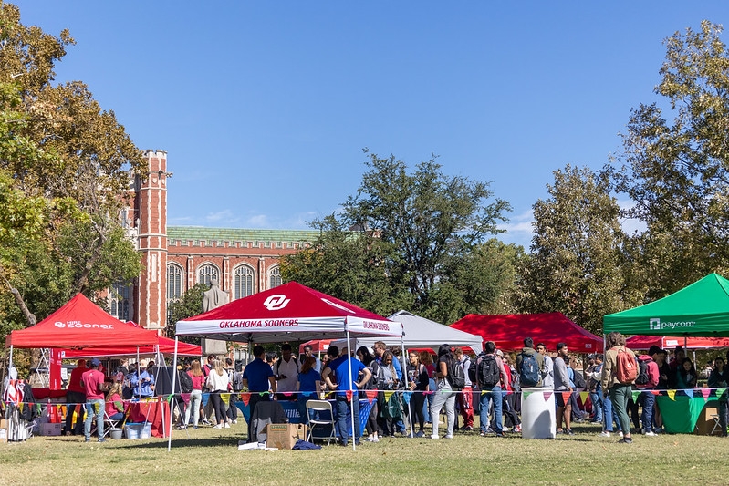 Career Center tents outside of the Bizzell Memorial Library