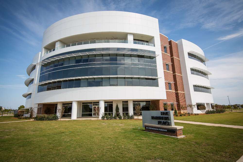 CEIGR administrative operations are housed at the Center for Applied Social Research located on the University of Oklahoma campus in Norman, OK. 