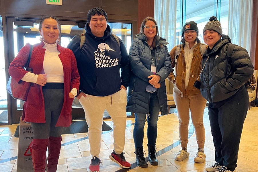 Ready to Travel! The GEN Program attended the National Human Genome Research Institute Training Meeting in Salt Lake City, NV in April 2022. 