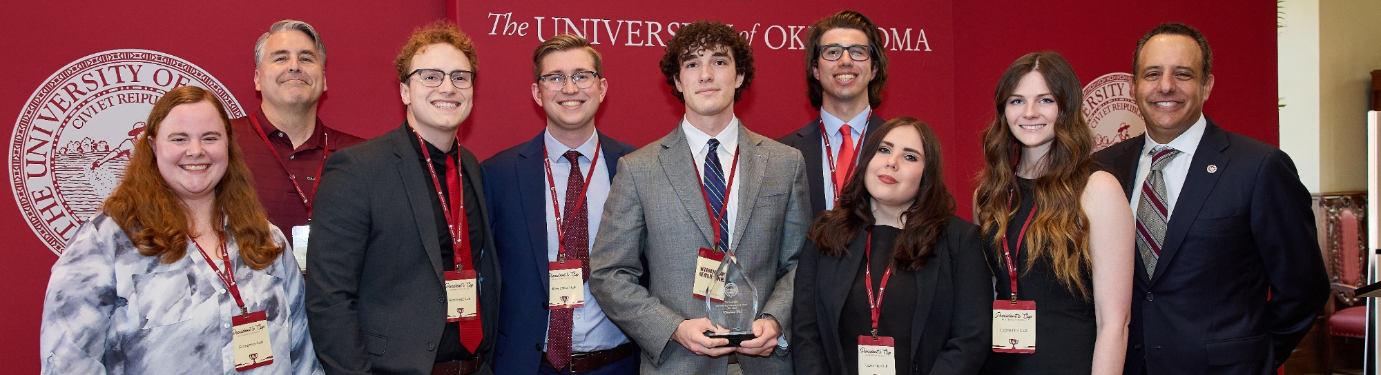Study abroad group in front of John Maynard Keynes's house. 