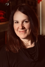 Emilie Upczak headshot