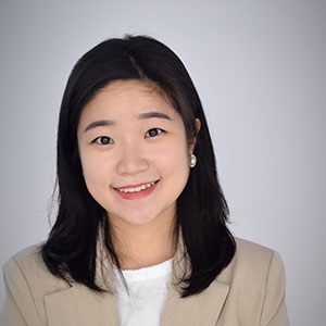 Minji Hong.