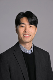 JeongJin Kim.