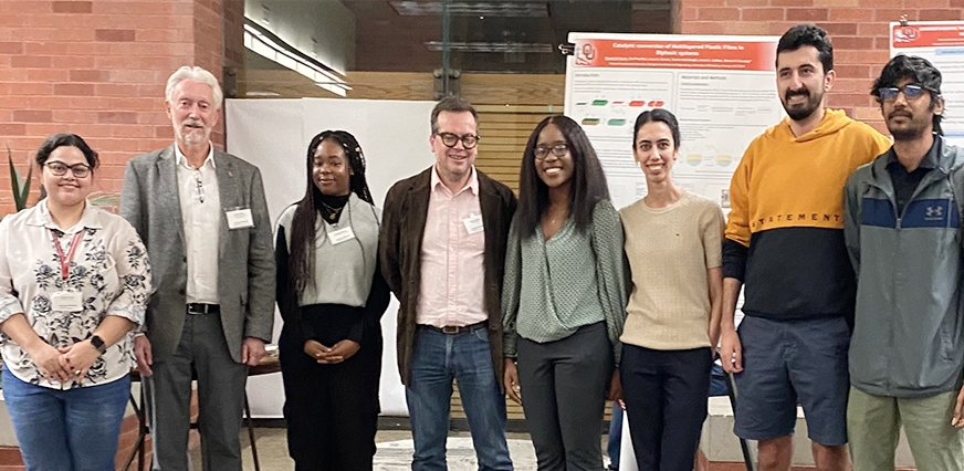 PhD students with Professors Striolo and Hahn