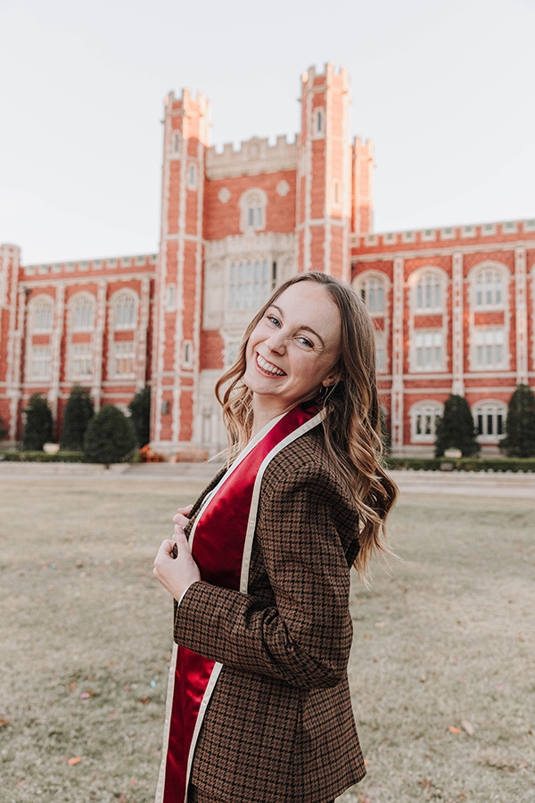 Tatum Mabes' wearing stole on University of Oklahoma campus.