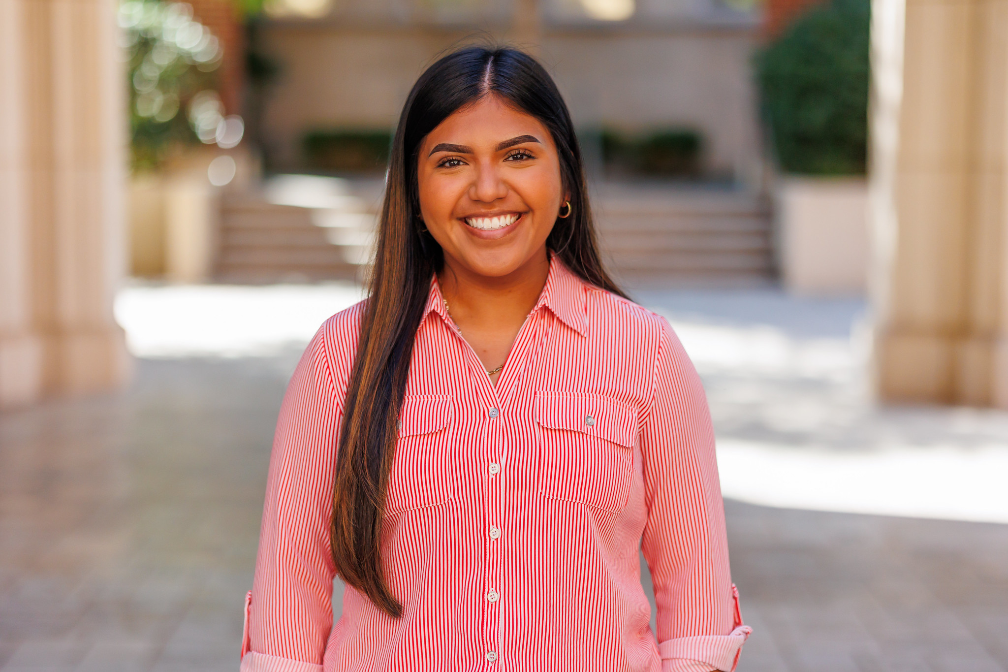 Chabelli Mendoza's Headshot