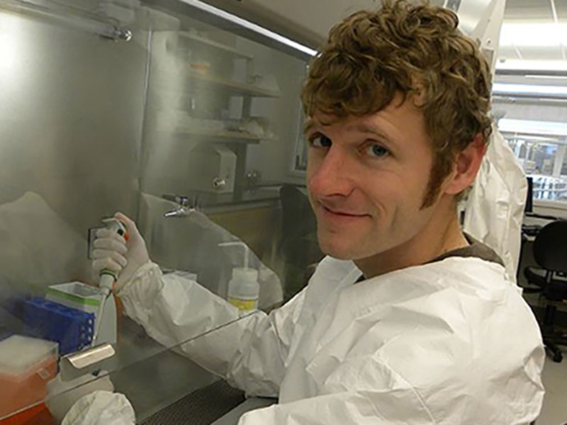 Student working in research lab.