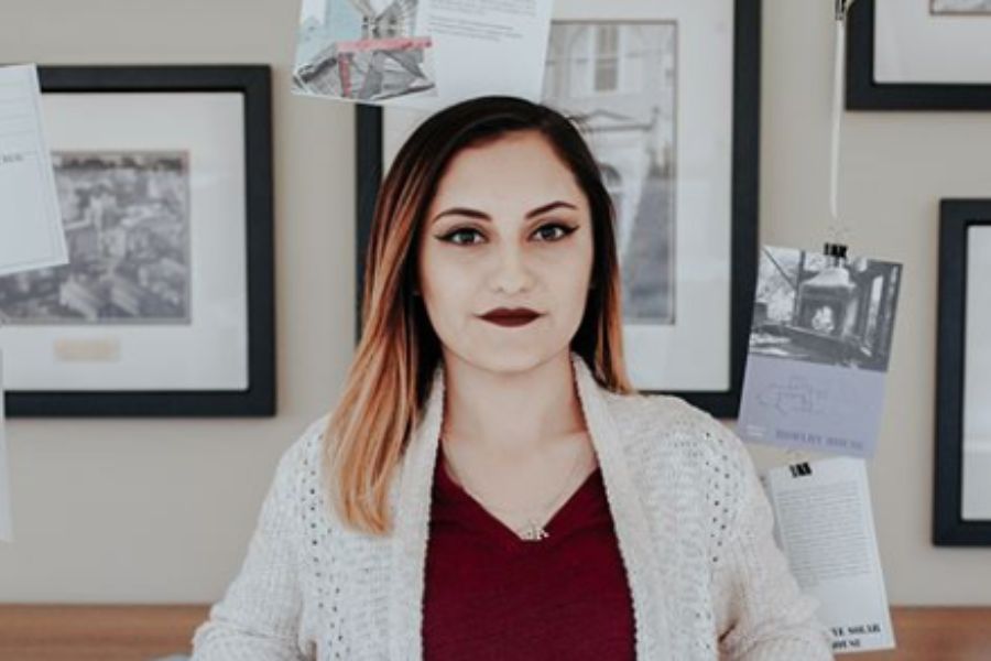 Headshot of Dennise Pedroza.