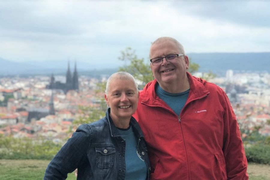 Mr. Dave Kyncl and his wife, Dr. Rhonda Kyncl posing for a photograph