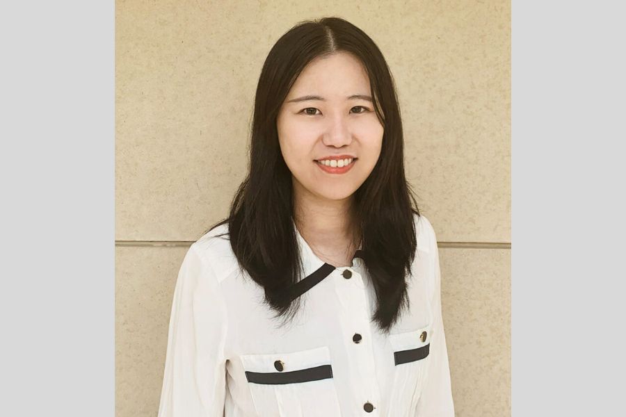 Headshot of Dr. Si Chen.