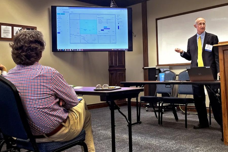 Shawn Schaefer presenting at a recent Commercial Real Estate Summit.