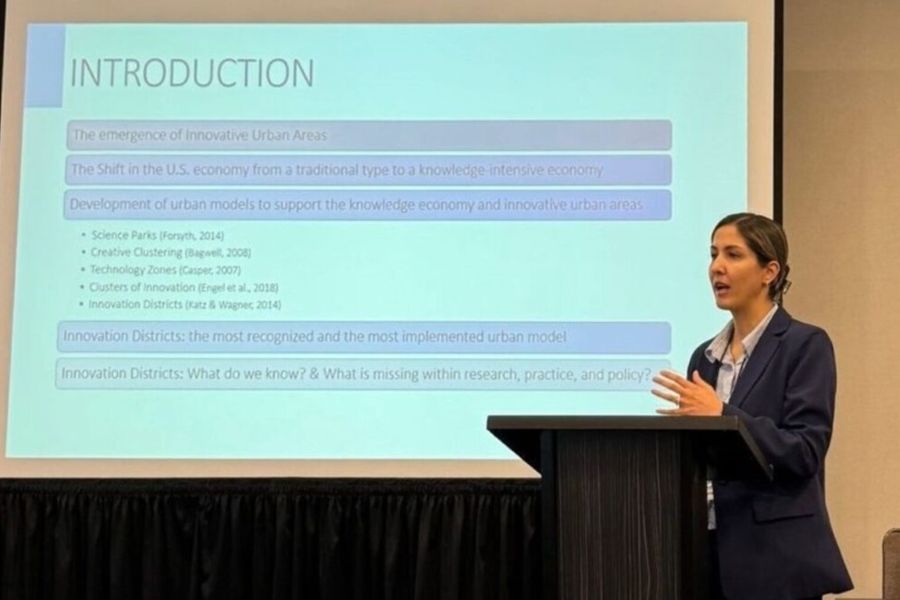 Ladan Mozaffarian introducing her research.