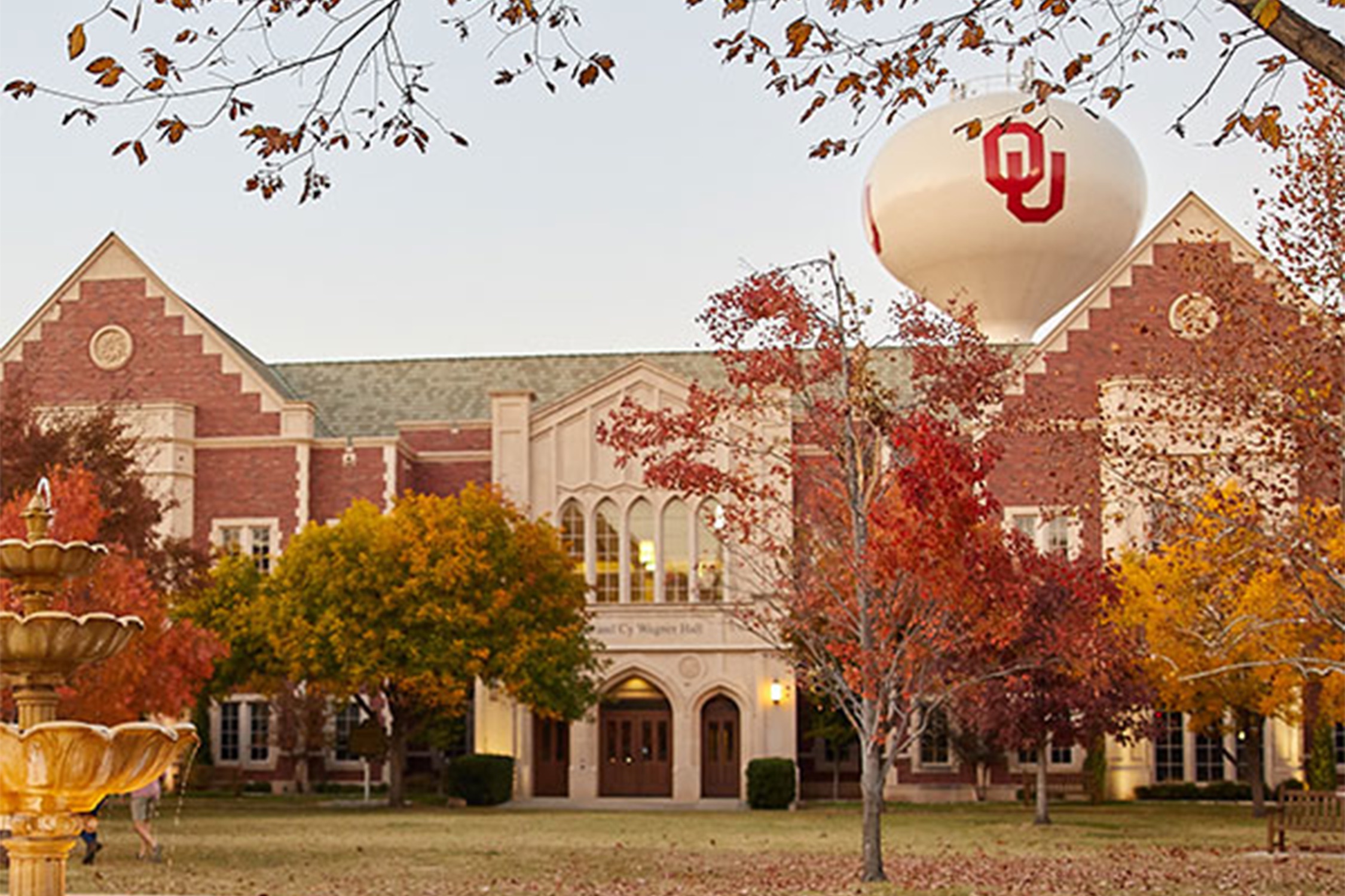 Fall scene on campus lookint at Wagner Hall.