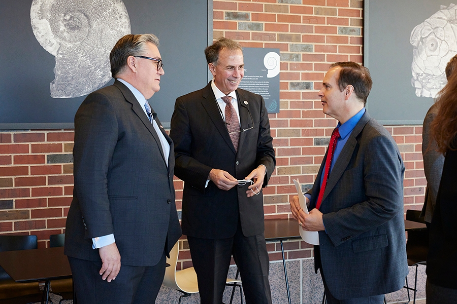 Undersecretary Kusnezov visits with Tomás Díaz de la Rubia, Ph.D., and David Ebert, Ph.D.