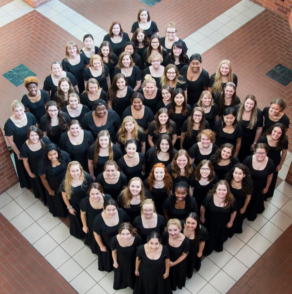 Posed photo of Vox Lyrica members in Gothic Hall.