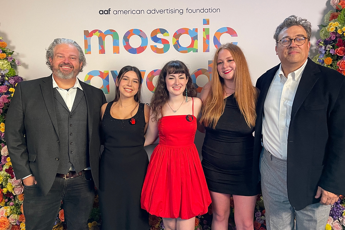 Students Madeline Campion, Carlie Langlois, and Skylar Gardner are joined by Gaylord Faculty, Ray Claxton and Tom Patten at the 2023 Mosaic Awards in New York City.