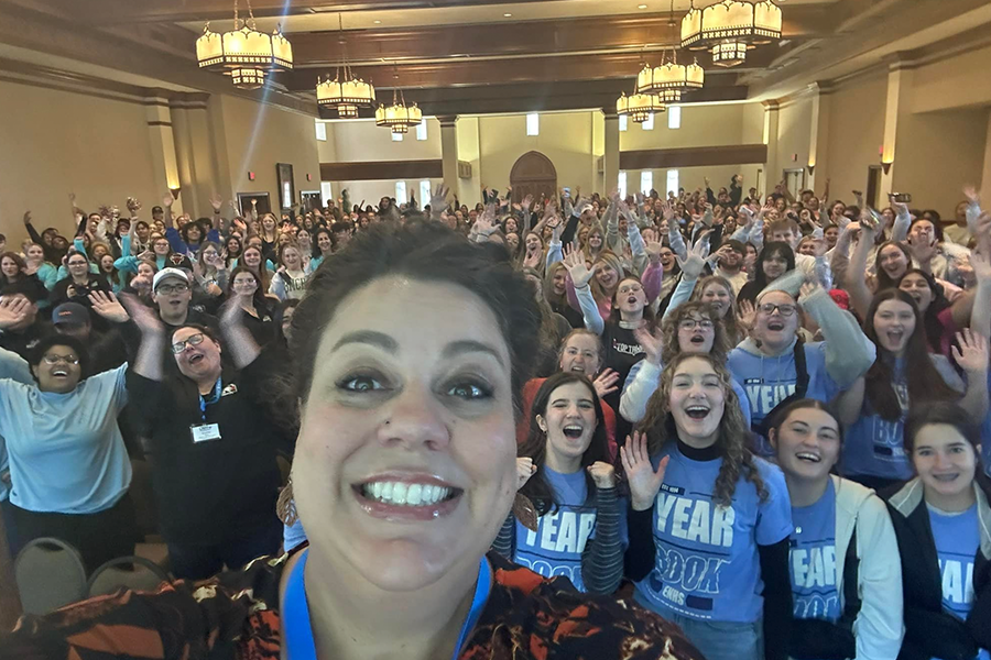 Melanie Wilderman Selfie With Students