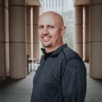 Headshot of Jerry Puckett.