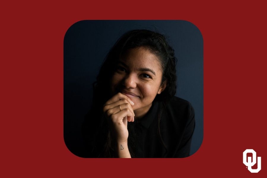 Avery Smith with the O U logo.