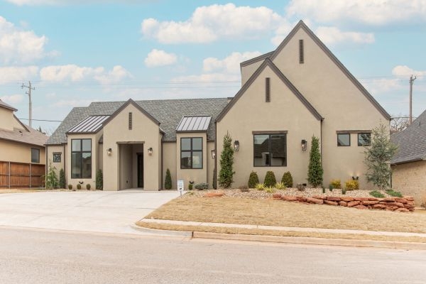 A house in Cedar Pointe Neighborhood.