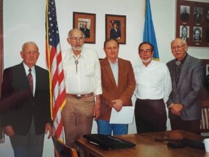 The Historic Preservation Review Committee in 2001, including Arn Henderson.