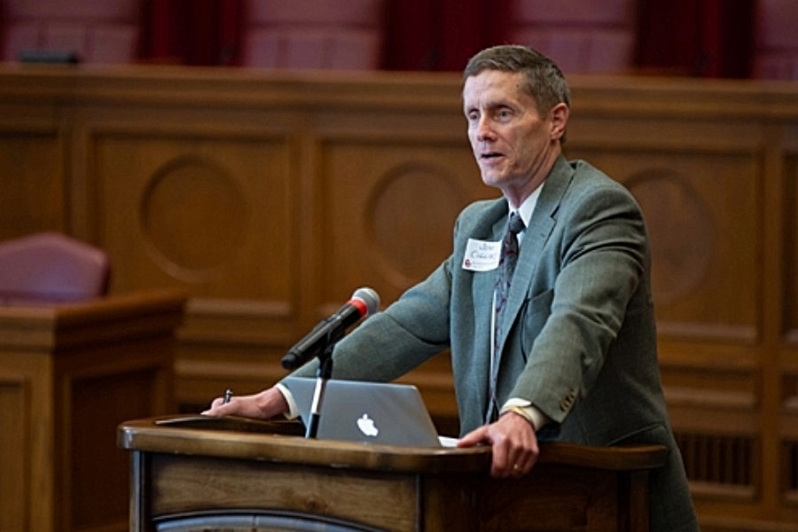 Dr. Jim Collard giving a lecture. 
