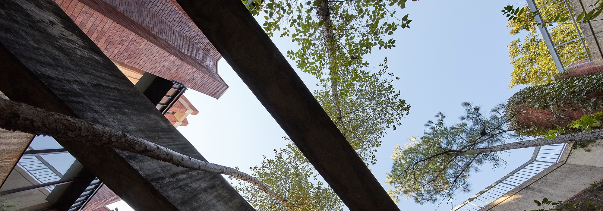 Image placeholder with text describing the dimensions, file size, and file type recommended by the OU Web Team. Instructions include: Place Your Image Here; Please ensure that your image upload meets all of these requirements: File size maximum of 300kb, Image dimensions of 2000 x 750 pixels, and the file type JPEG or JPG. Text overlays a crimson and white striped background.