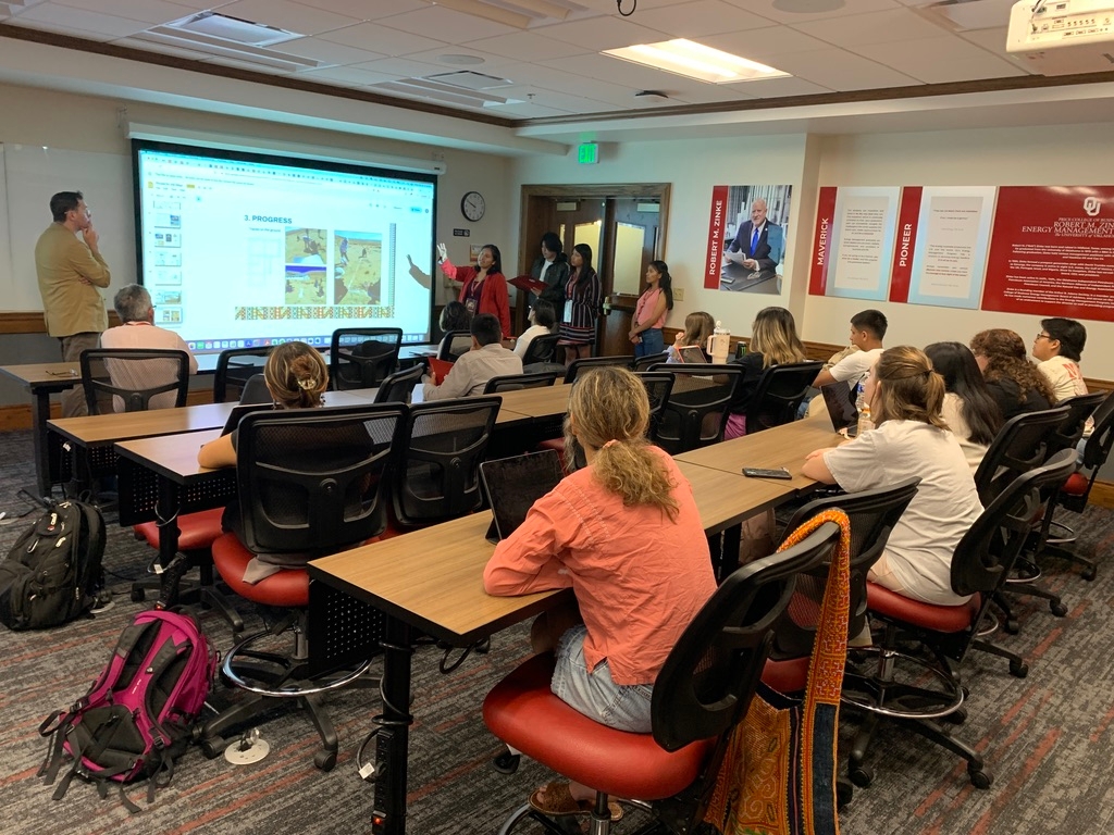 Inti Wasi Students Presentation in Arch Class