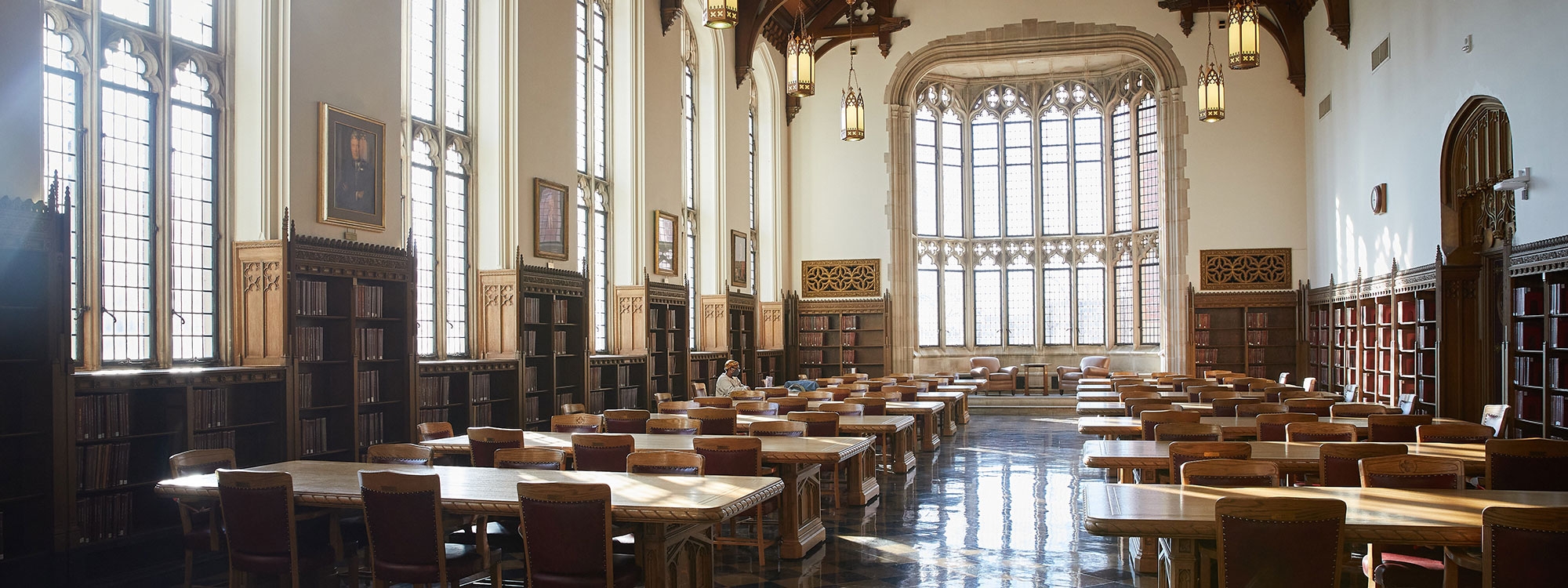 Students studying in the Great Reading Room in Bizzell Memorial Library.