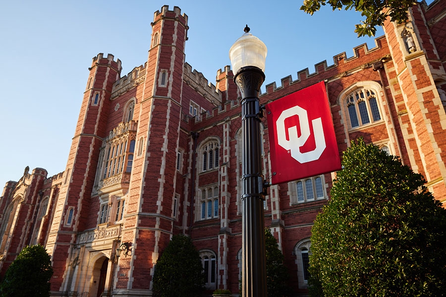 Photo of Evans Hall.