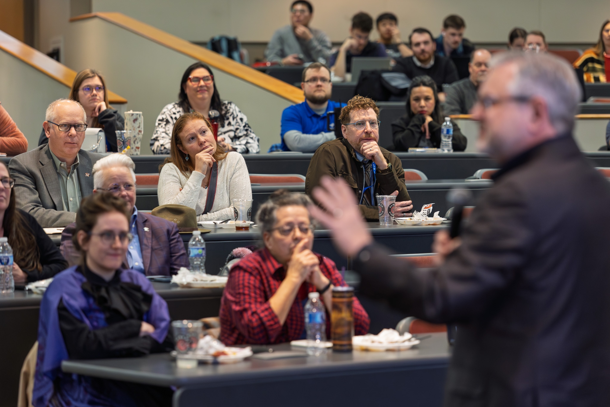 Dr. Reed talking to the State of OUPI audience.