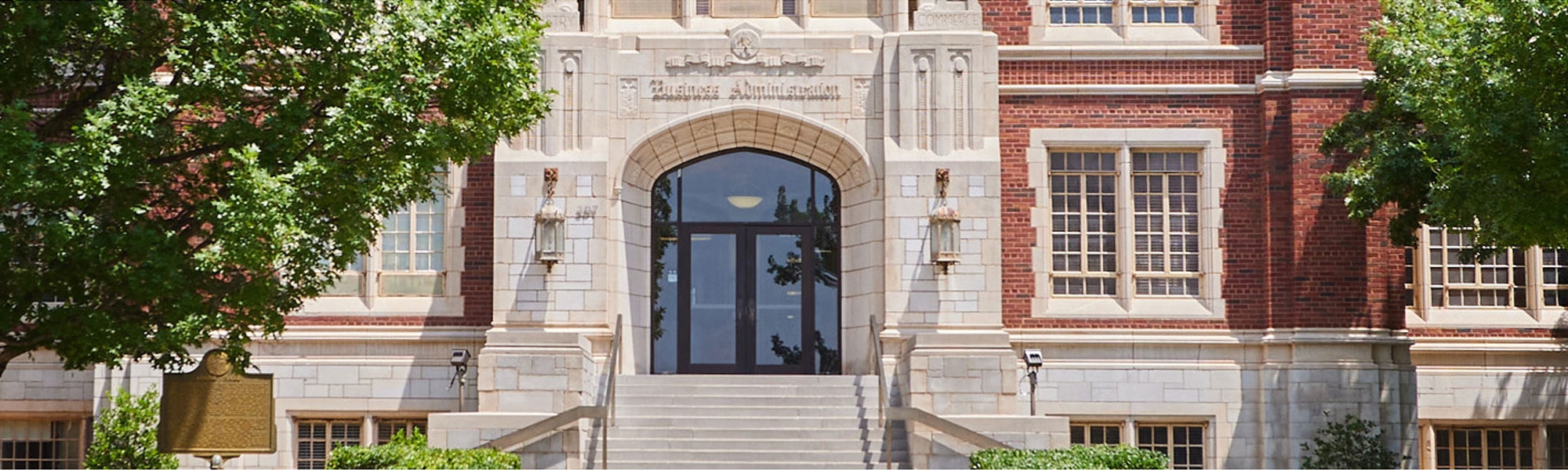 The front entrance to Adams Hall on the OU Norman Campus.