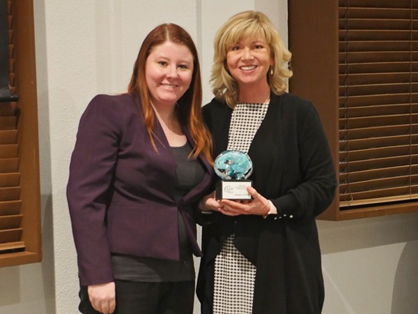 Kristen Lazalier receives the Outstanding Fundraising Professional award