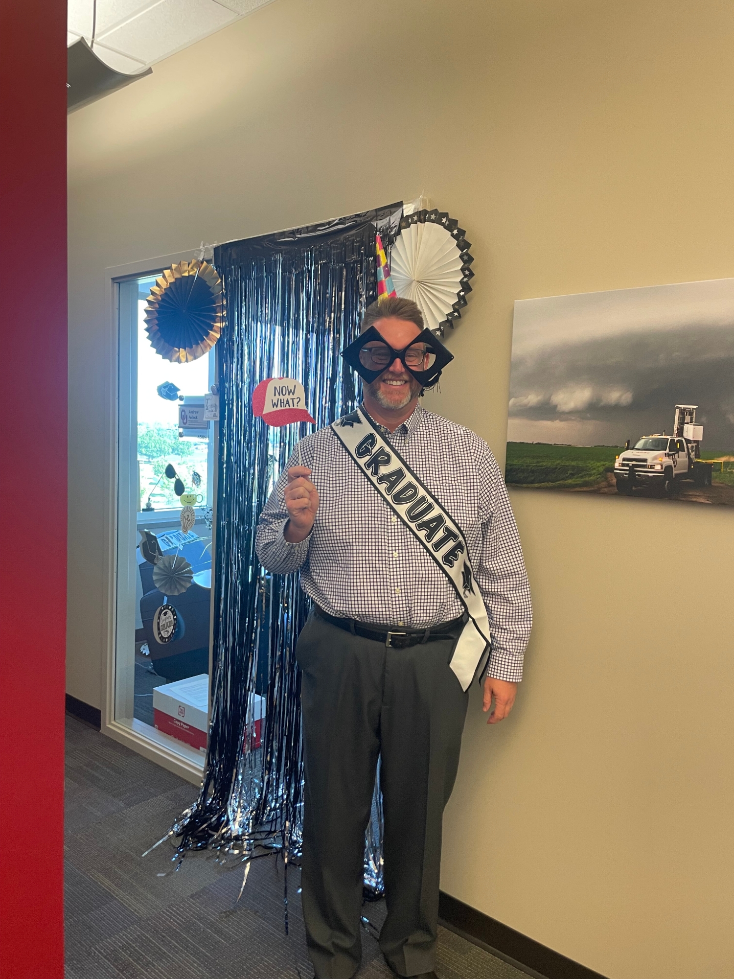 A tour group on OU's campus.