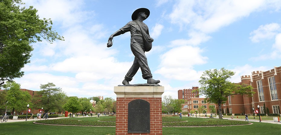 Seed Sower statue looking north on the south oval.