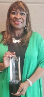 Dr. Brenda Lloyd-Jones with the Lifetime Achievement Award