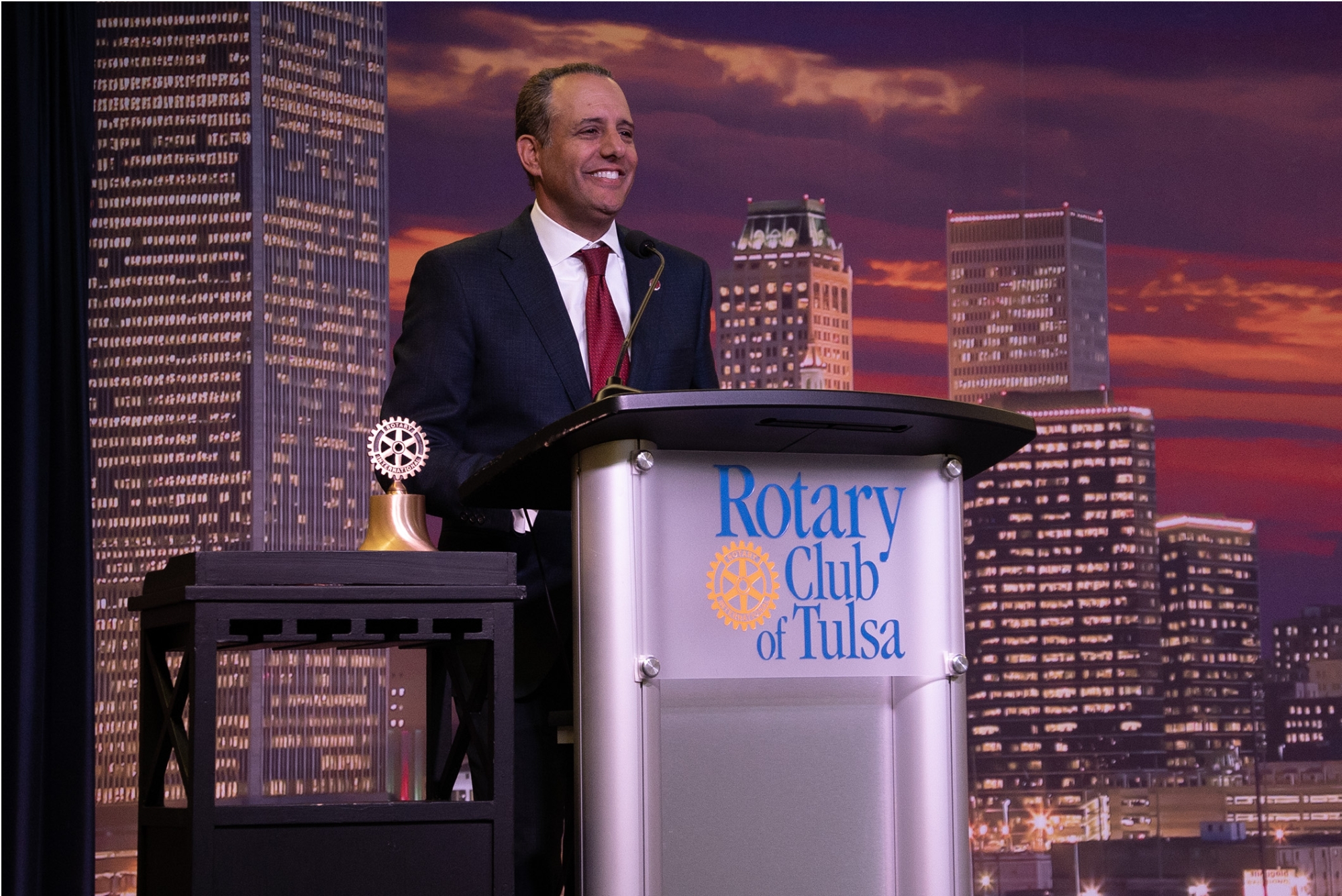 President Harroz speaking at the Tulsa Rotary Club