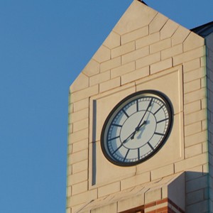 The Joe C. and Carole Kerr McClendon Honors College clocktower