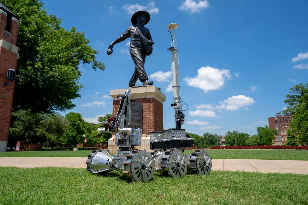 Rover on the South Oval